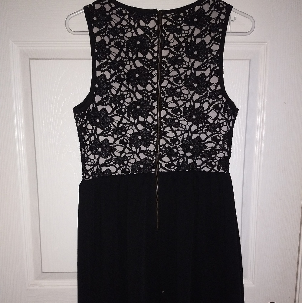 Lace dress
